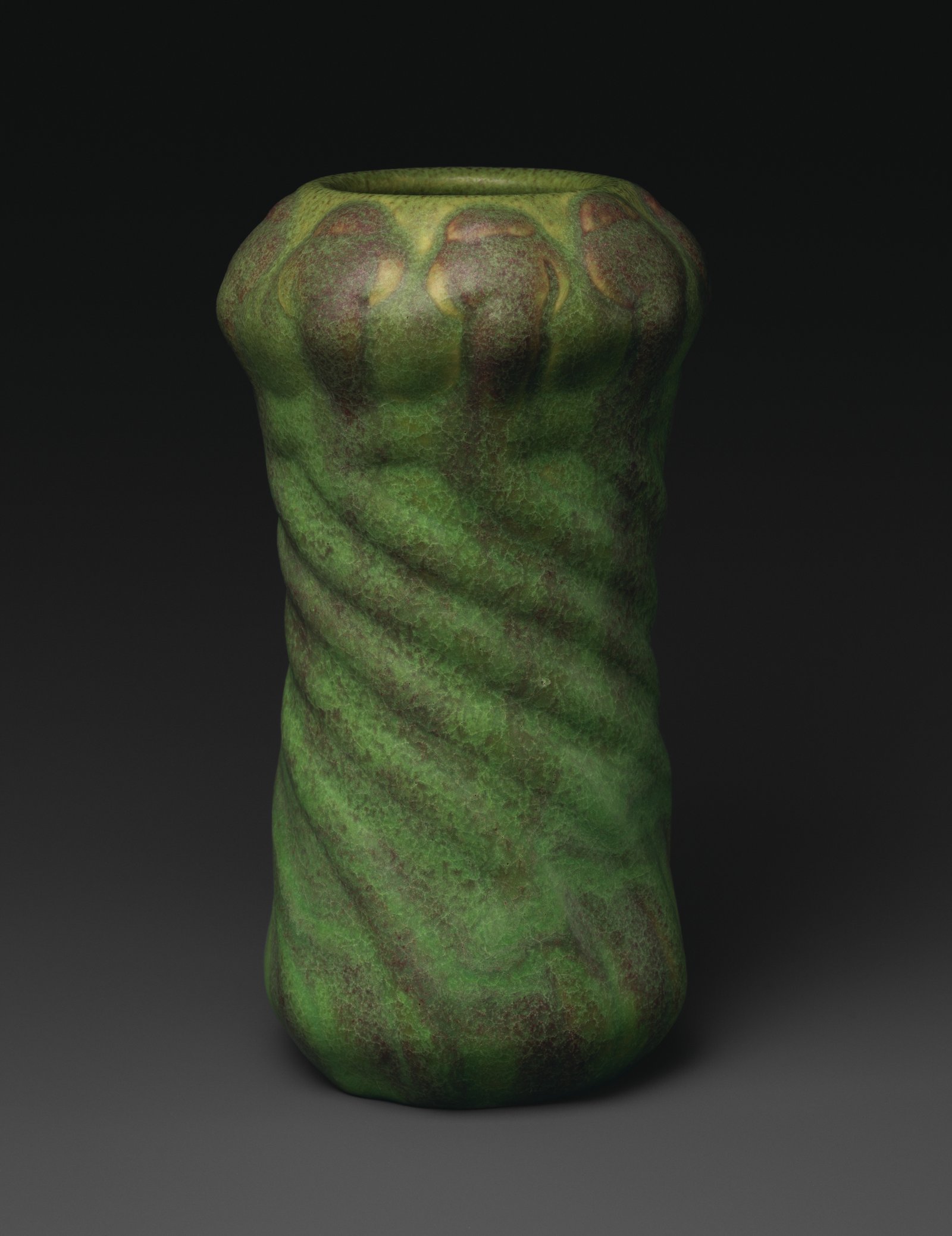 Vase with Poppy Seed Pods 1903, alternate view